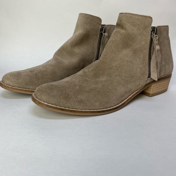 Dolce Vita | Suede ankle boots | Size 8.5 - Picture 4 of 12